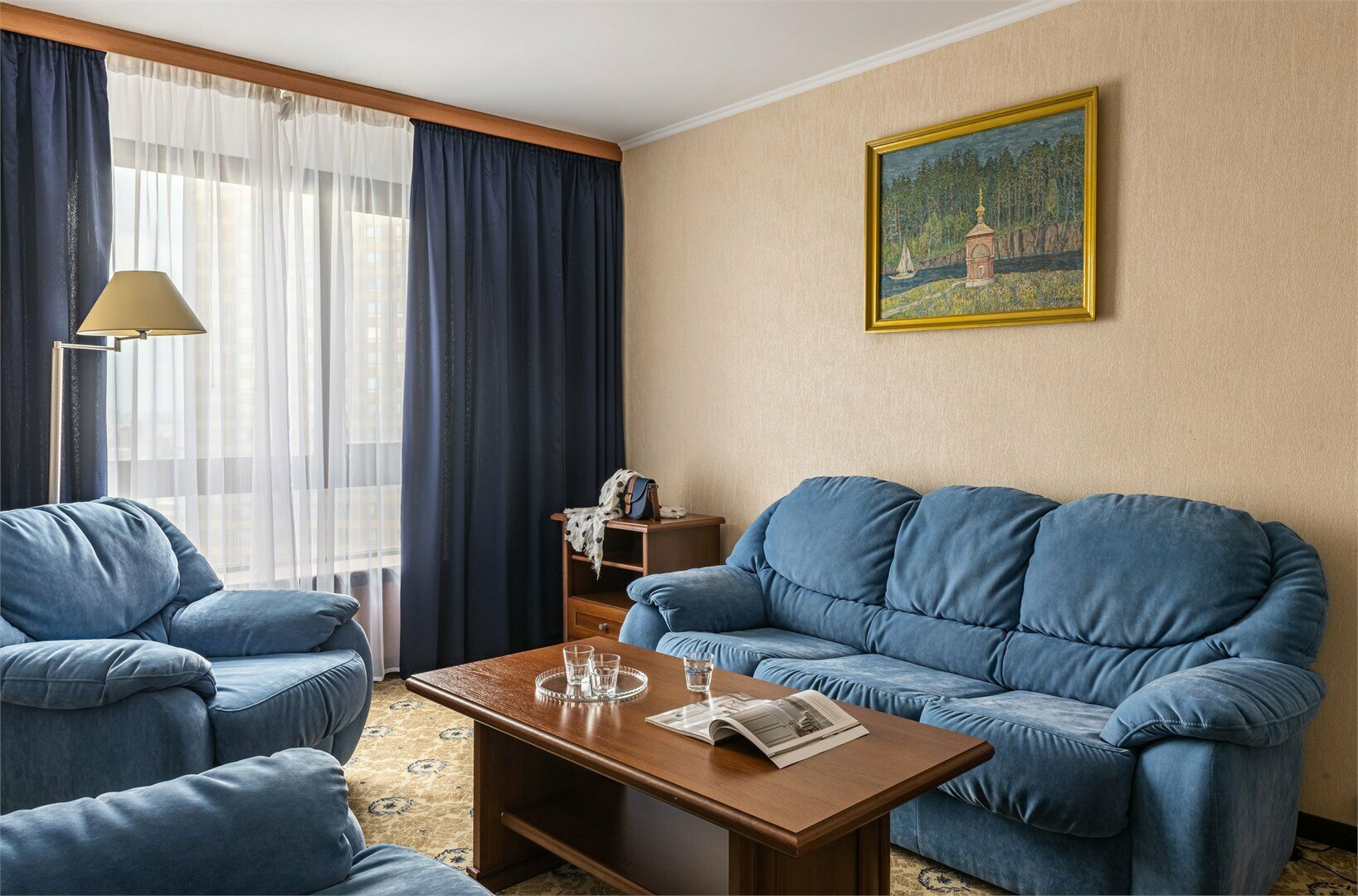 Люкс с одной большой или двумя раздельными кроватями