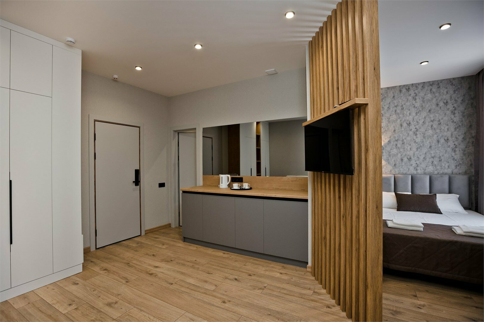 Улучшенный Делюкс