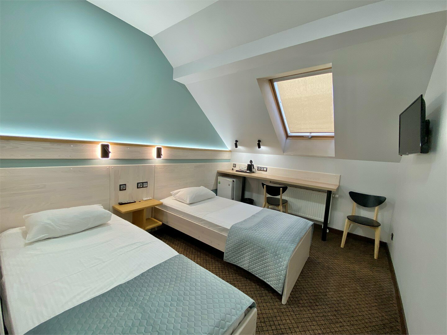 Твин 1 категории