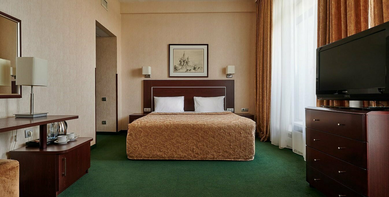 Улучшенный номер (с двуспальной кроватью)