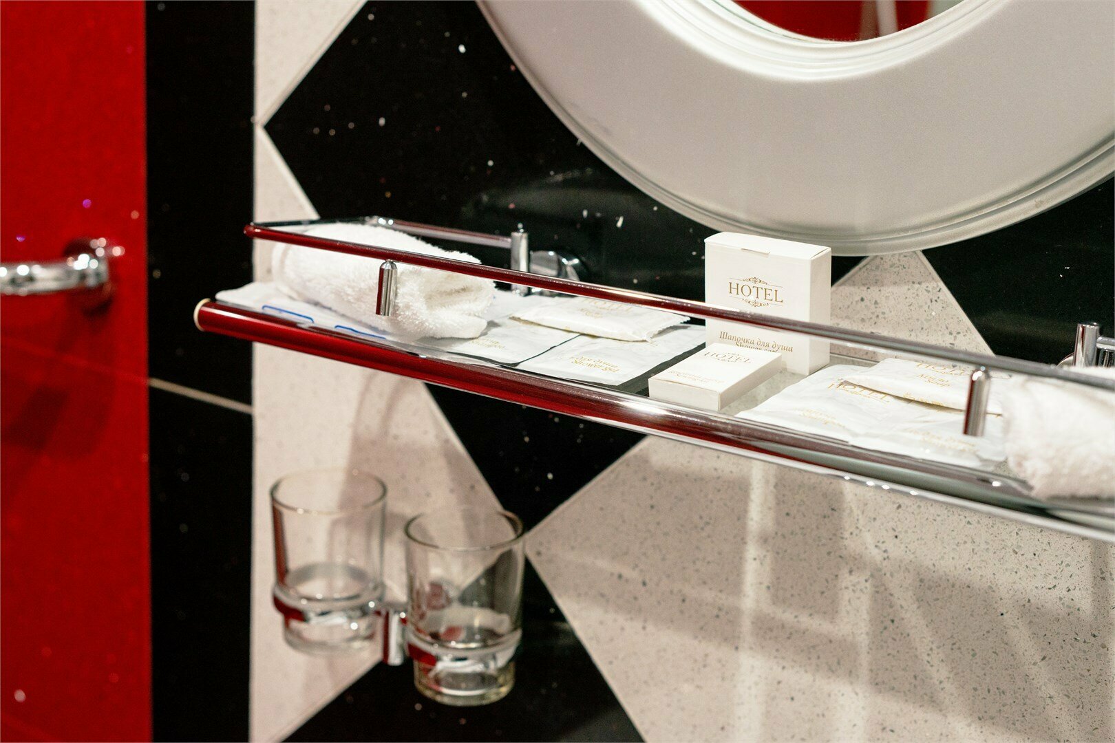 Улучшенный двухместный номер с 2 отдельными кроватями