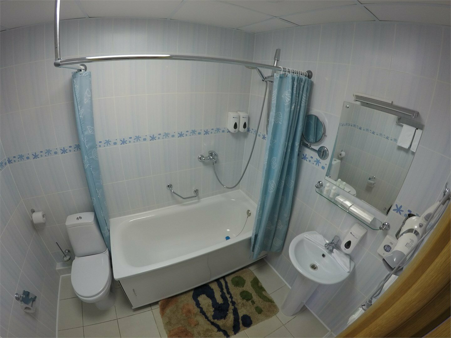 Джуниор Сюит Семейный