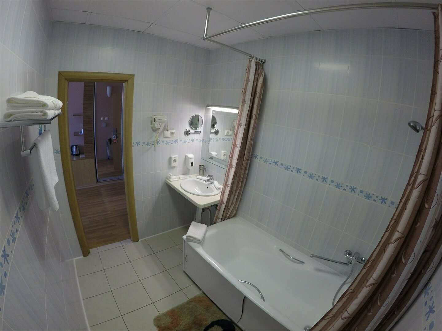 Джуниор Сюит Супериор с 2 раздельными кроватями