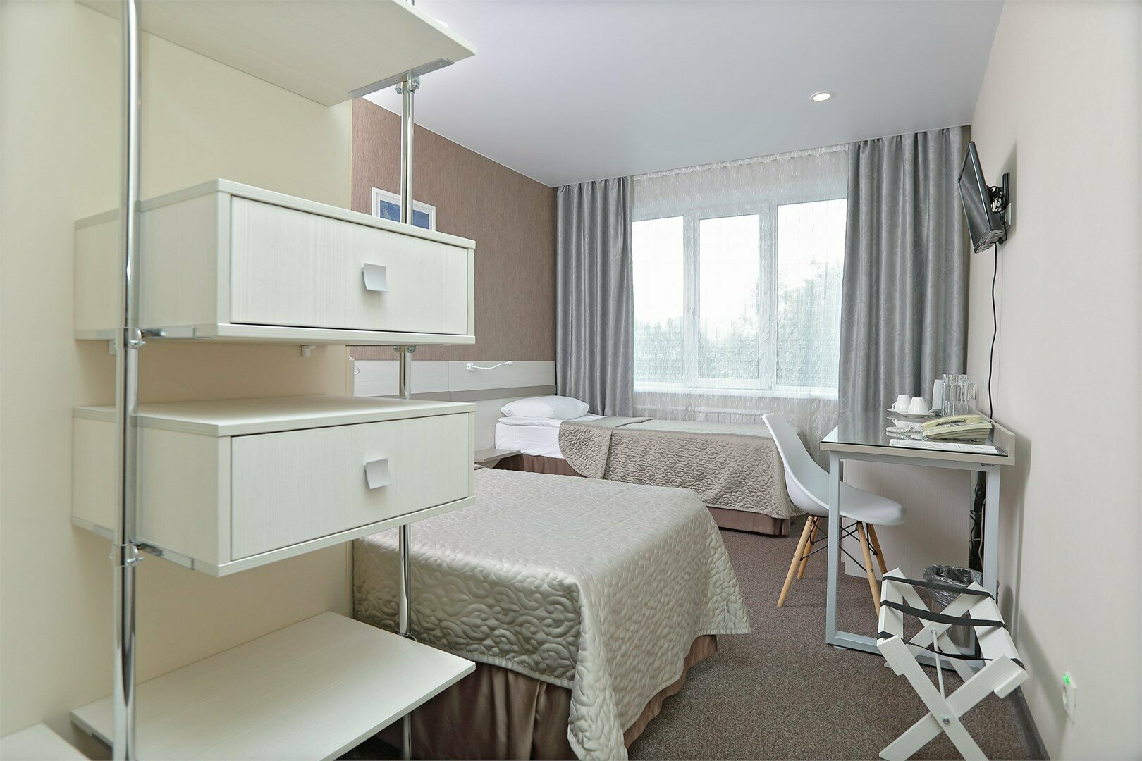 Стандартный номер с двумя раздельными кроватями