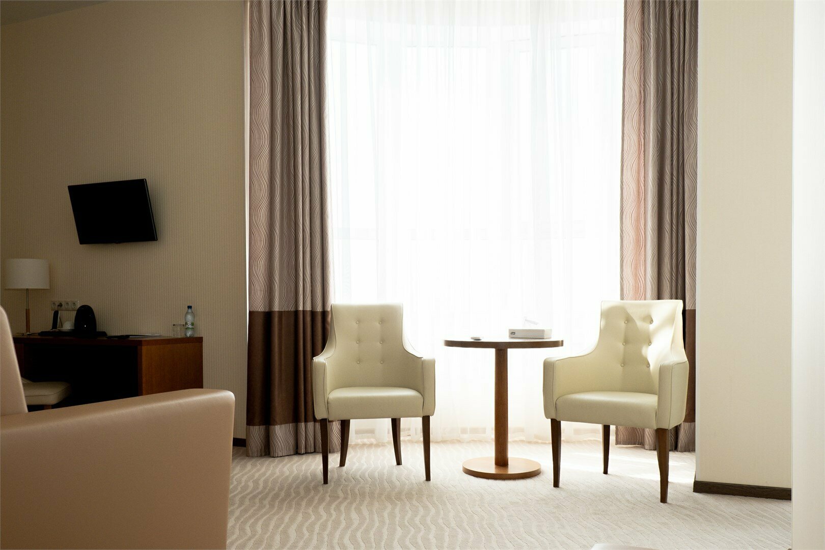 ЛЮКС (LUX 21/22 этаж)