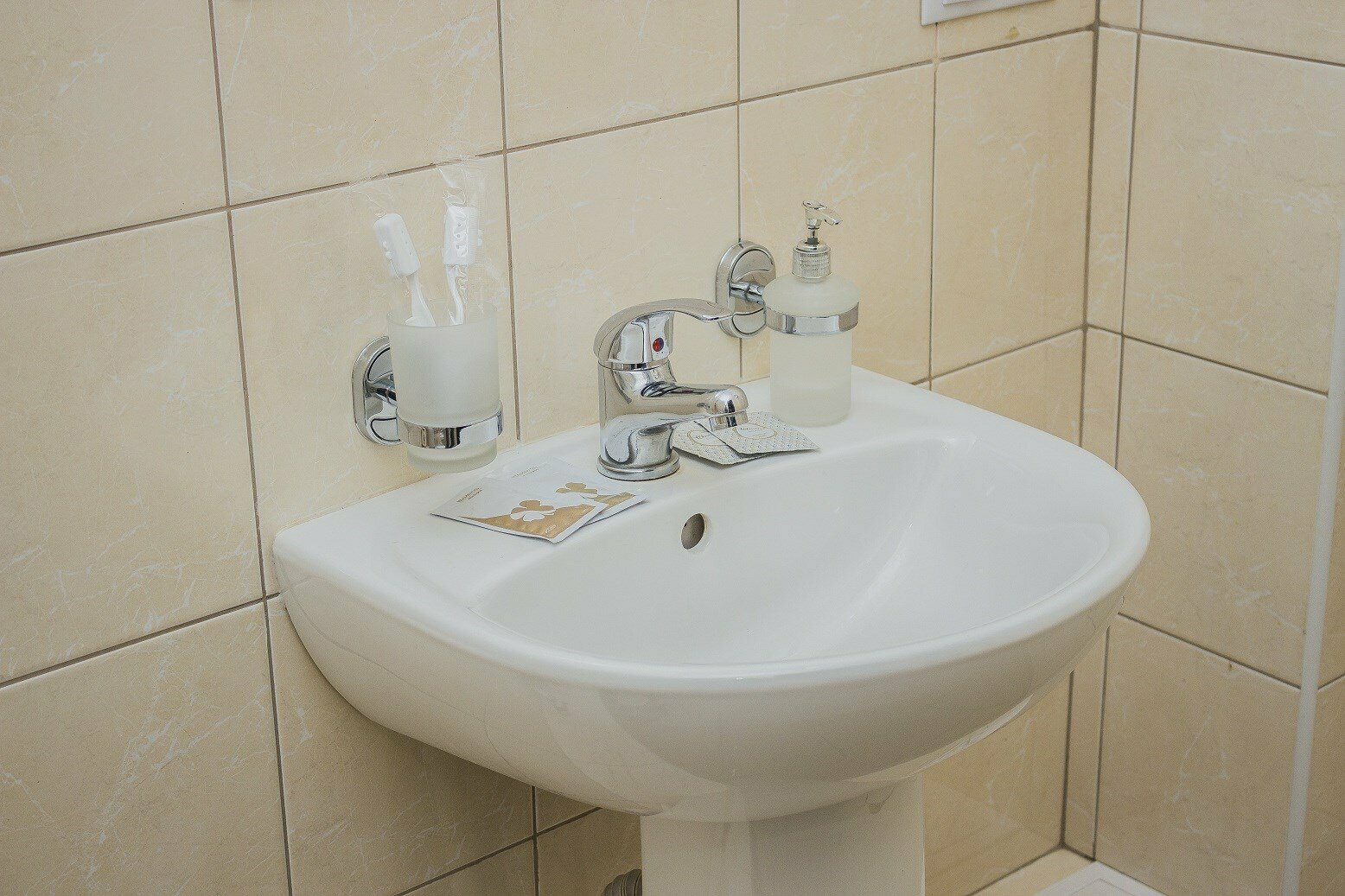 Улучшенный двухместный номер с 2 отдельными кроватями