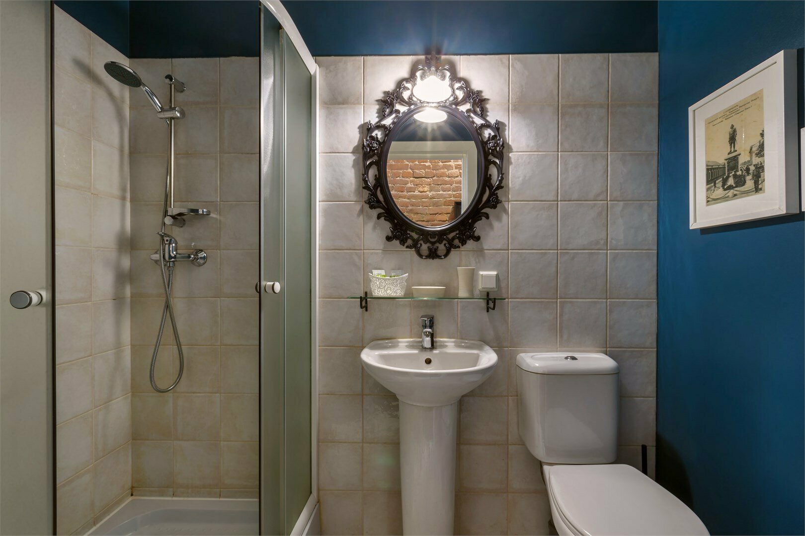 Комфорт двухместный (Double) с одной большой кроватью