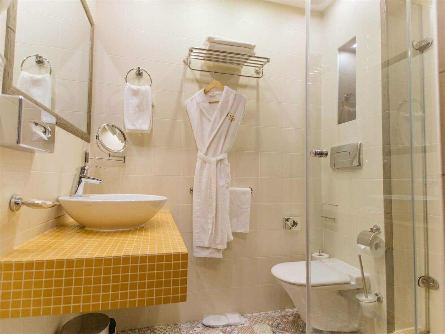 Стандартный номер с кроватью размера "queen-size"