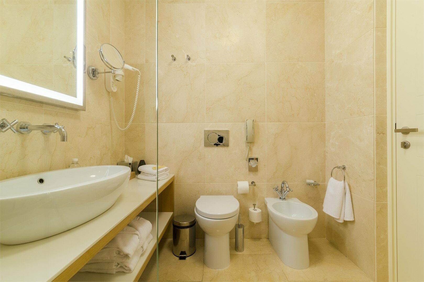 КЛАССИЧЕСКИЙ