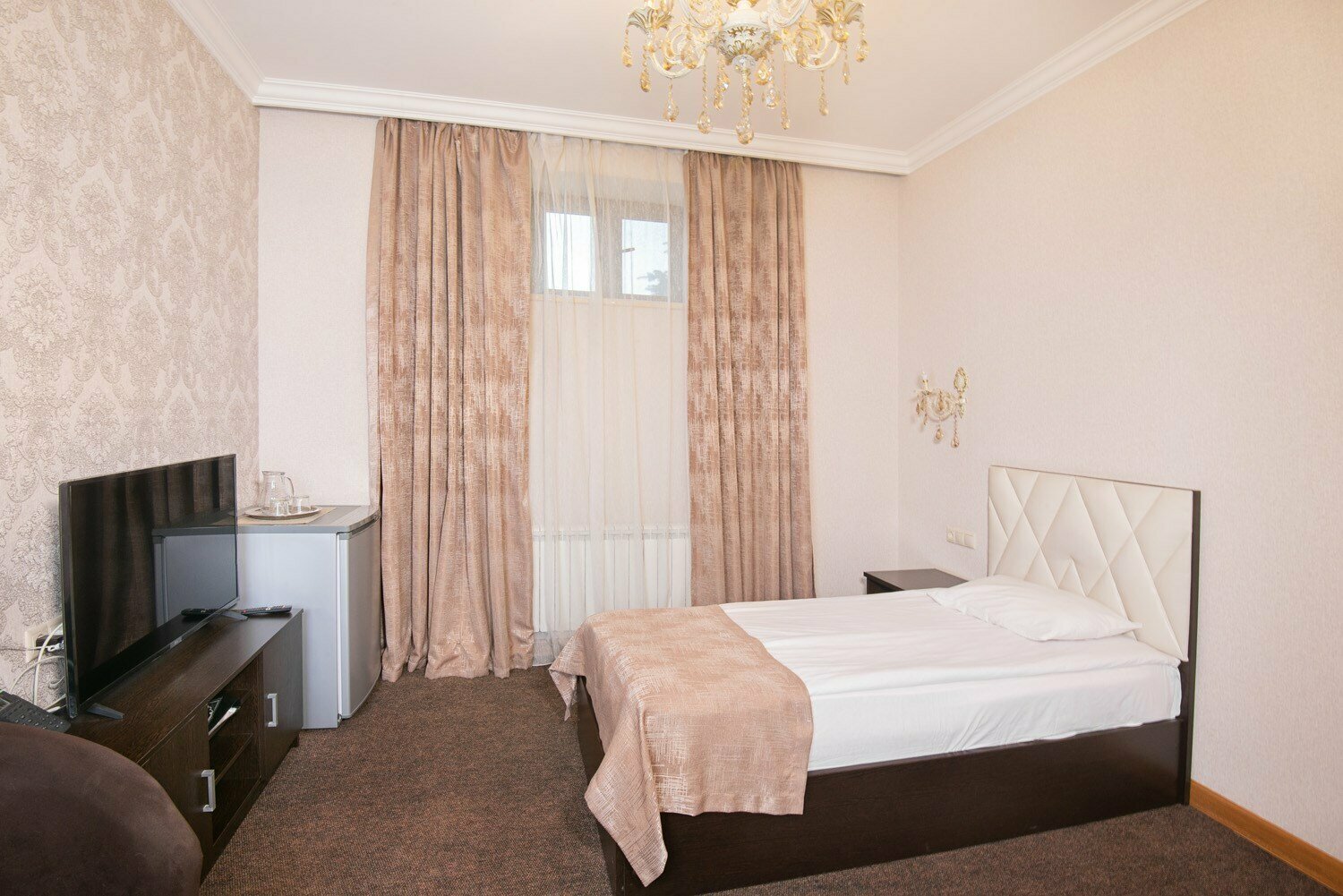 Бюджетный двухместный номер с  2 отдельными кроватями № 005