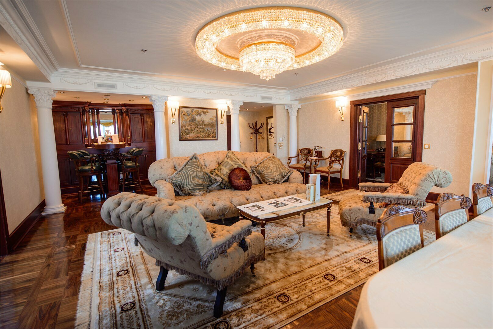 Президентские апартаменты