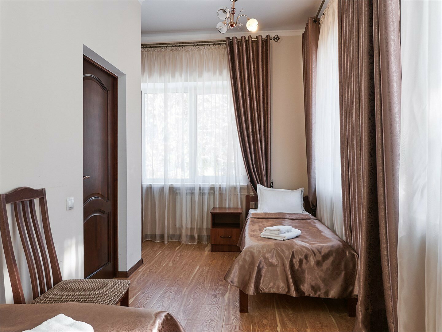 Двухместный номер с 2 отдельными кроватями, вид на горы