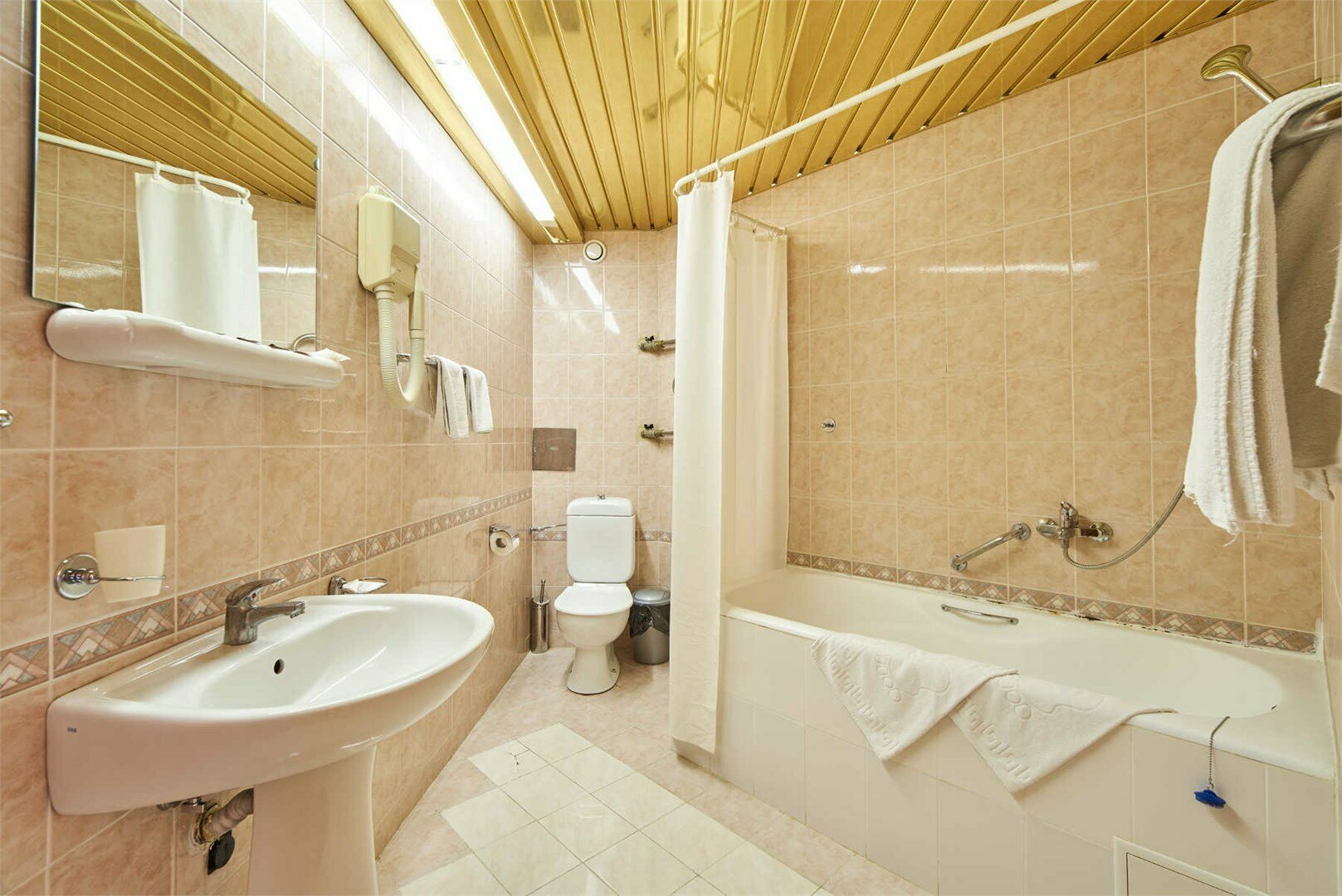 Стандартный четырехместный номер