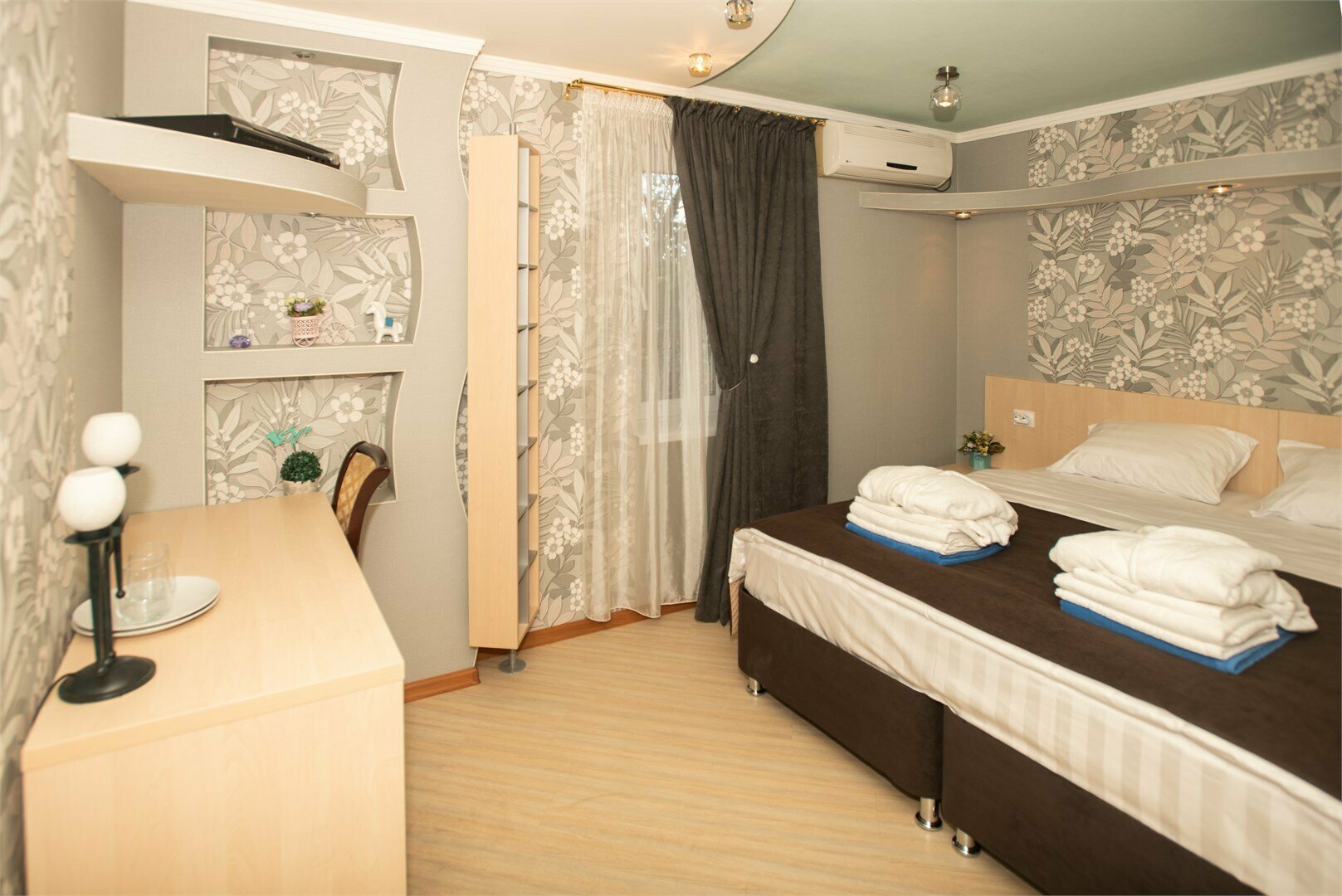 Трехкомнатные апартаменты с кухней