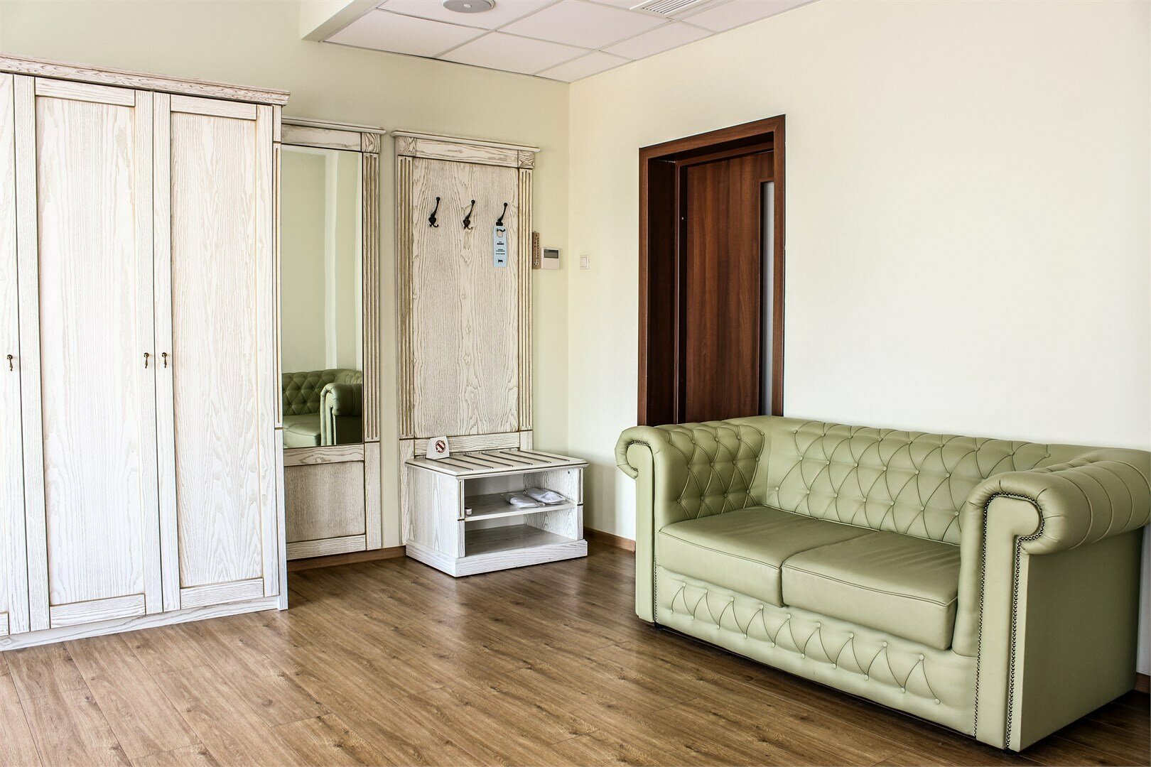 Джуниор Сюит DBL