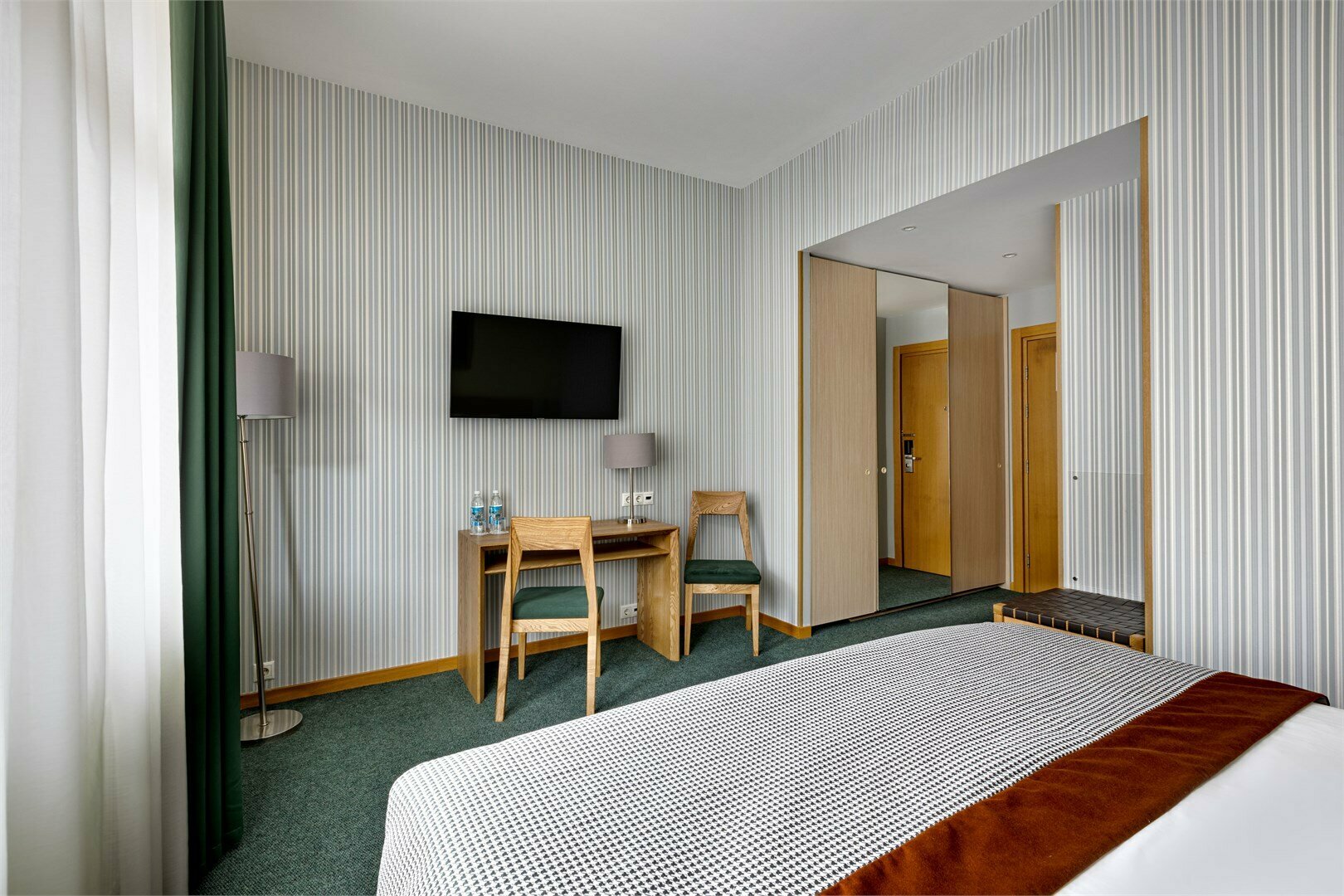 Стандартный номер с балконом