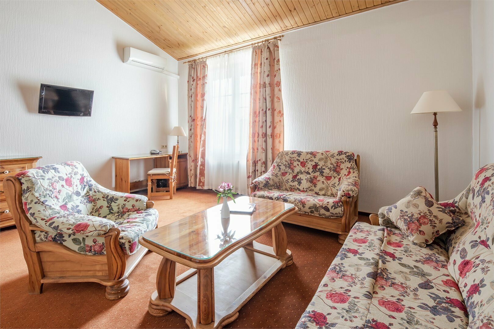 Номер Apartment Village, c гостиной и кухней - с двуспальной кроватью