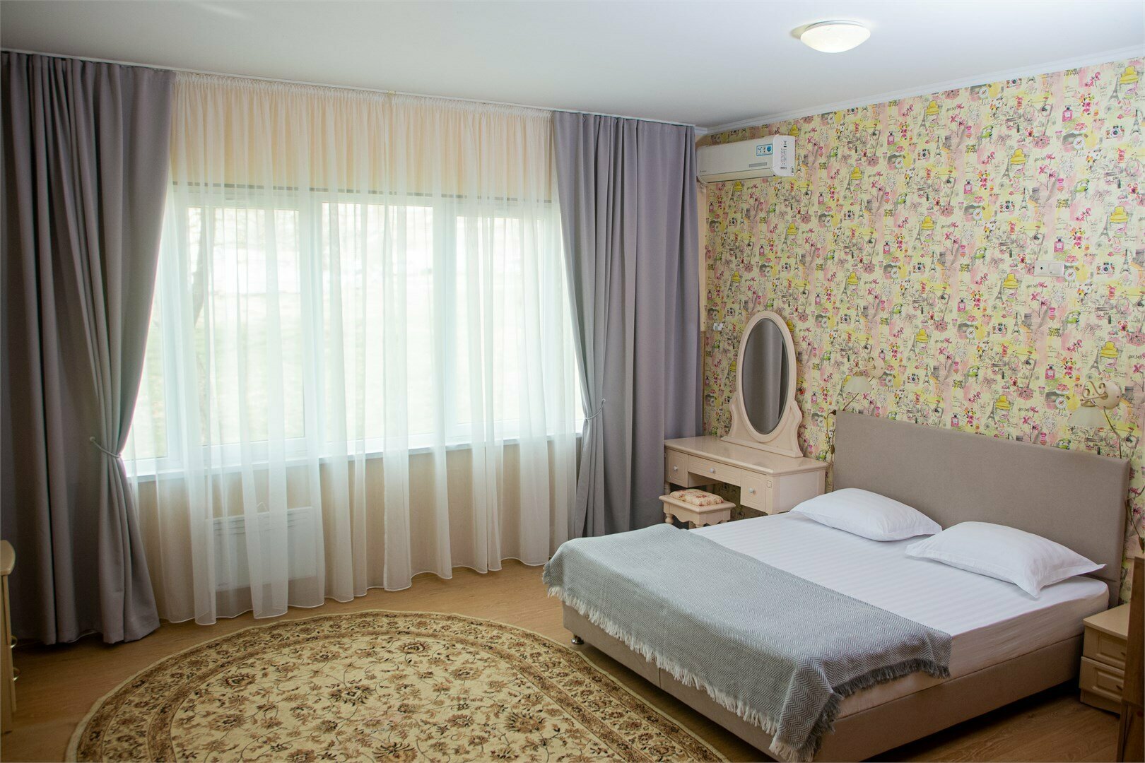 "Вилла-Семейная"