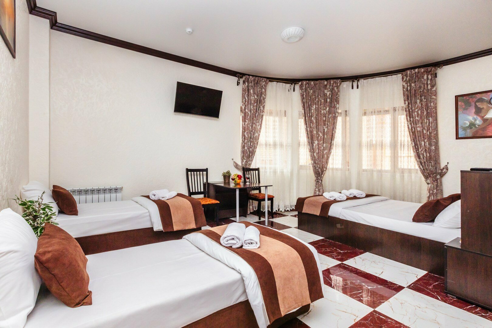 Четырехместный