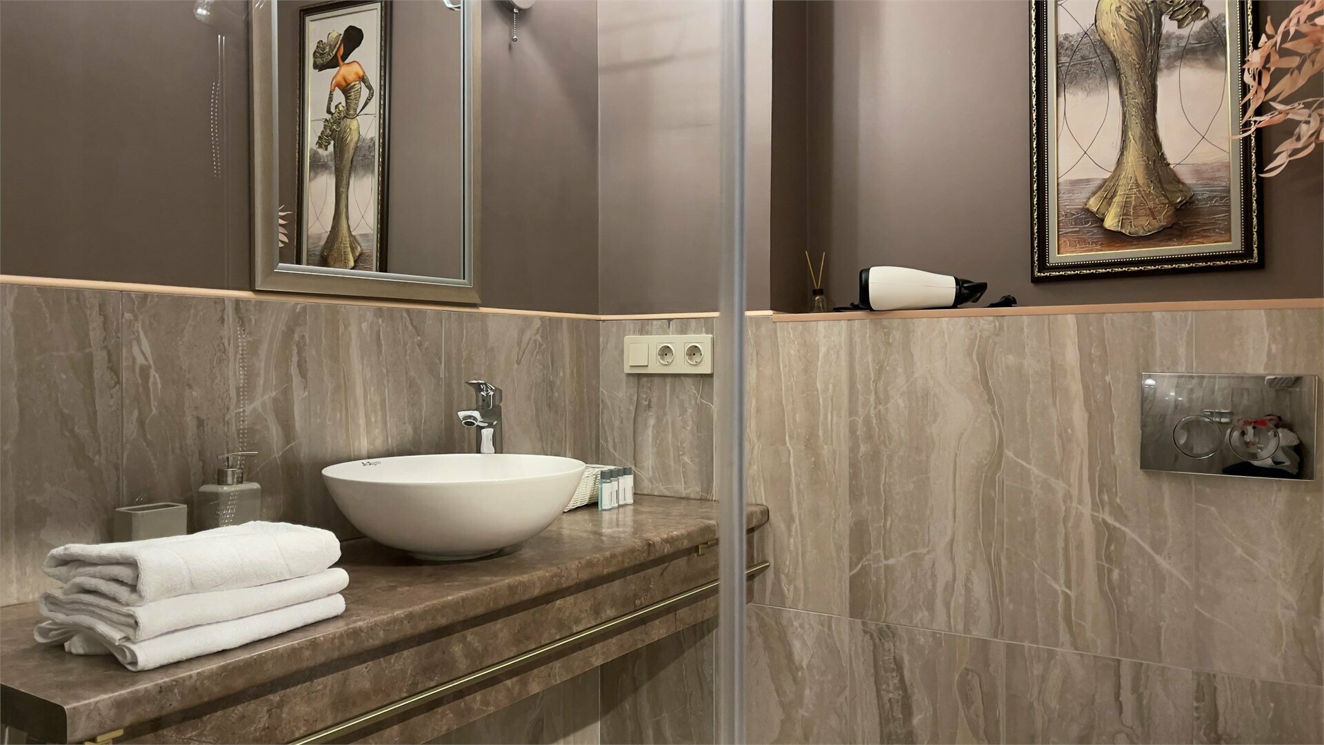 №6 ПОЛУЛЮКС FAMILY (30 м²)