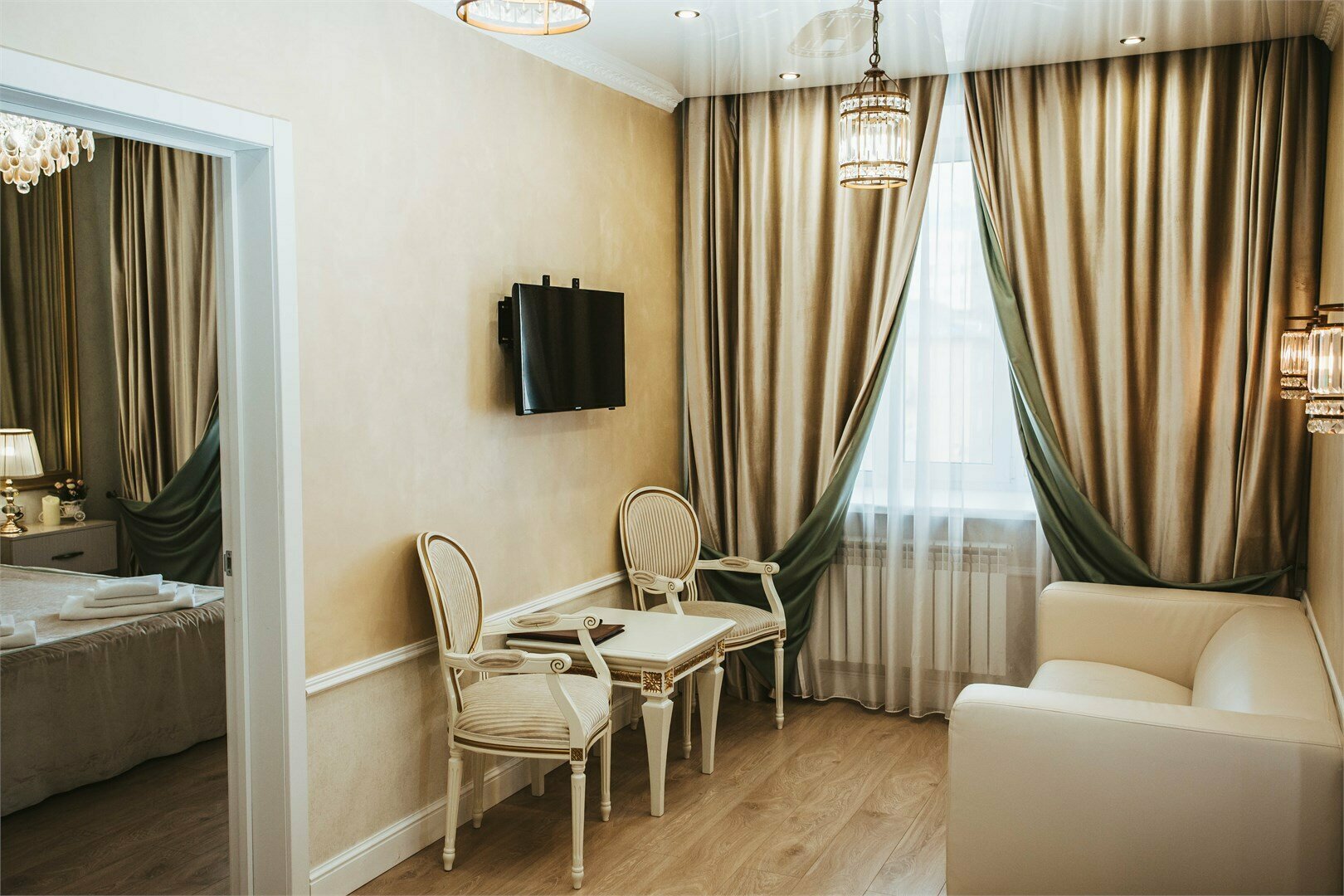 Улучшенный люкс