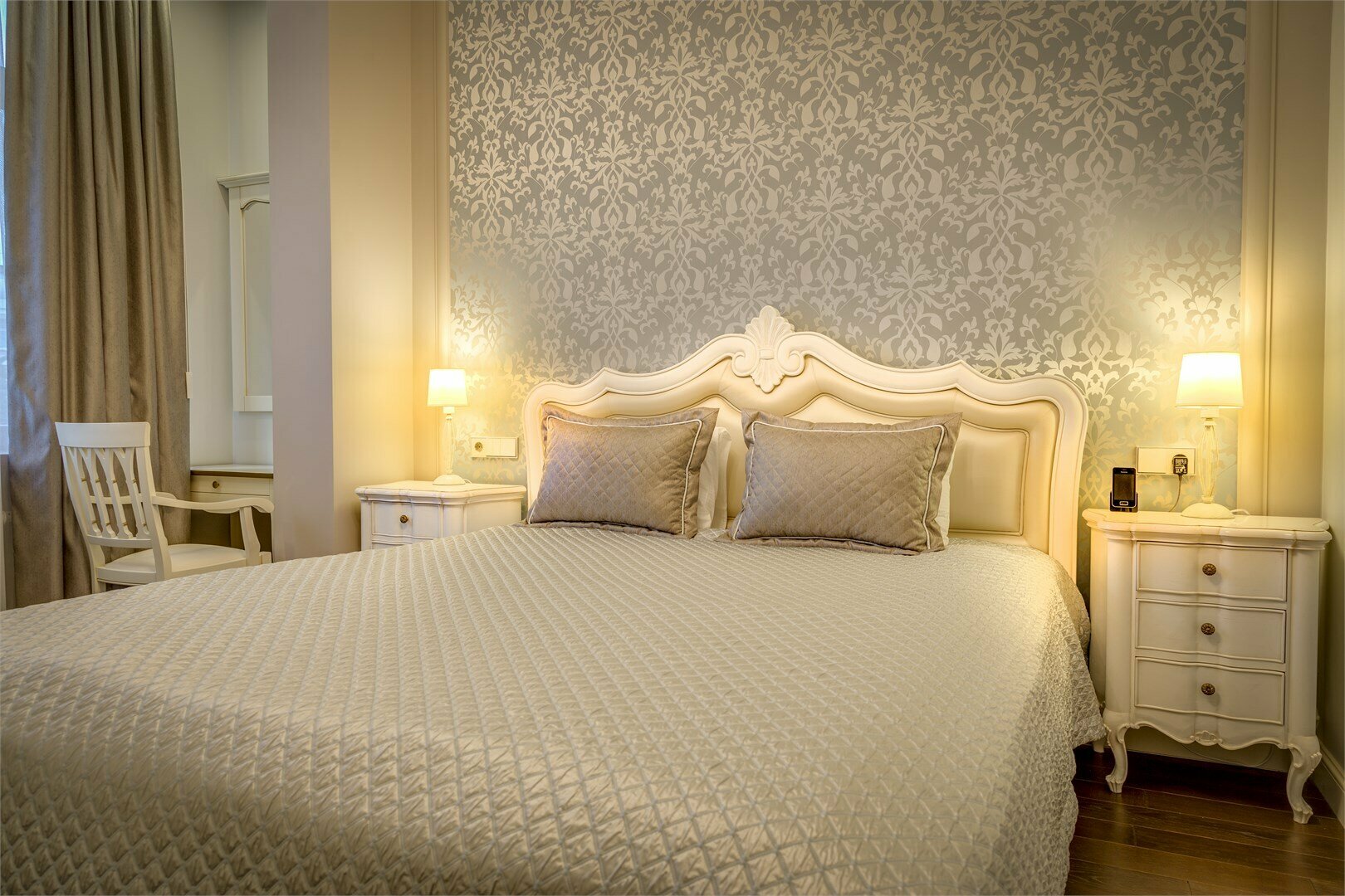 Улучшенные апартаменты с 1 спальней №406