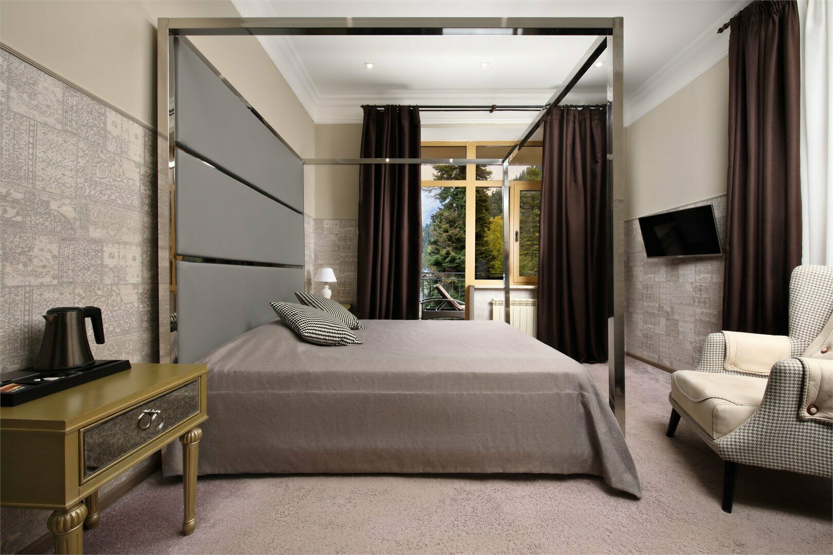 ЛЮКС С ТЕРРАСОЙ И ВИДОМ НА ГОРЫ (№3)