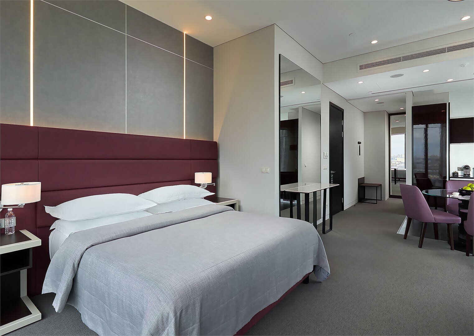 Corner Superior Apartment