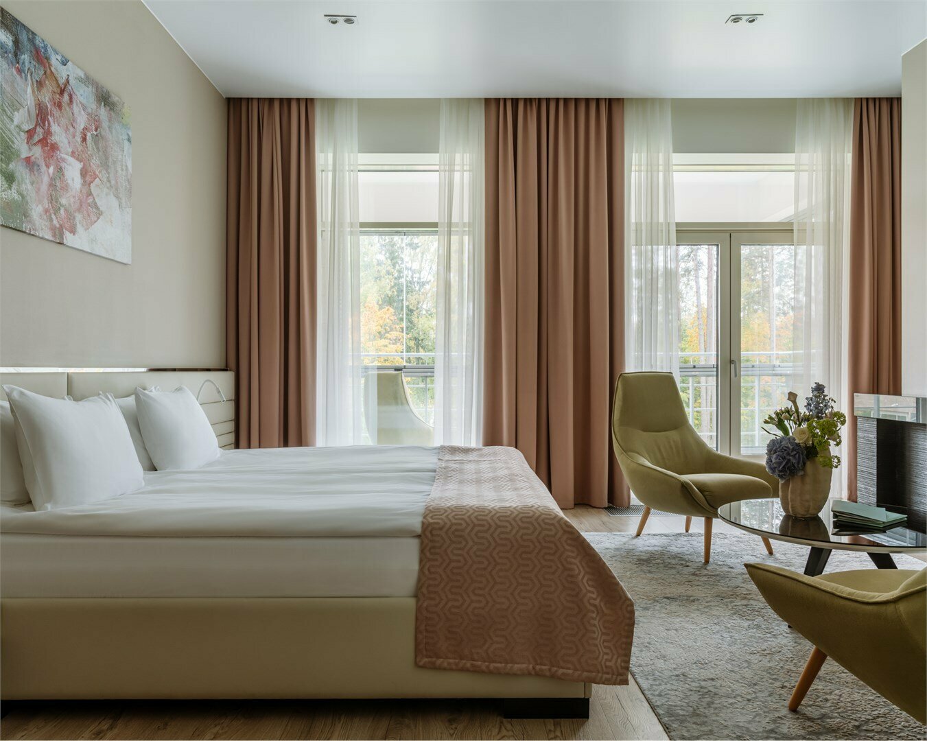 Улучшенный двухместный номер Делюкс с 1 кроватью или 2 отдельными кроватями