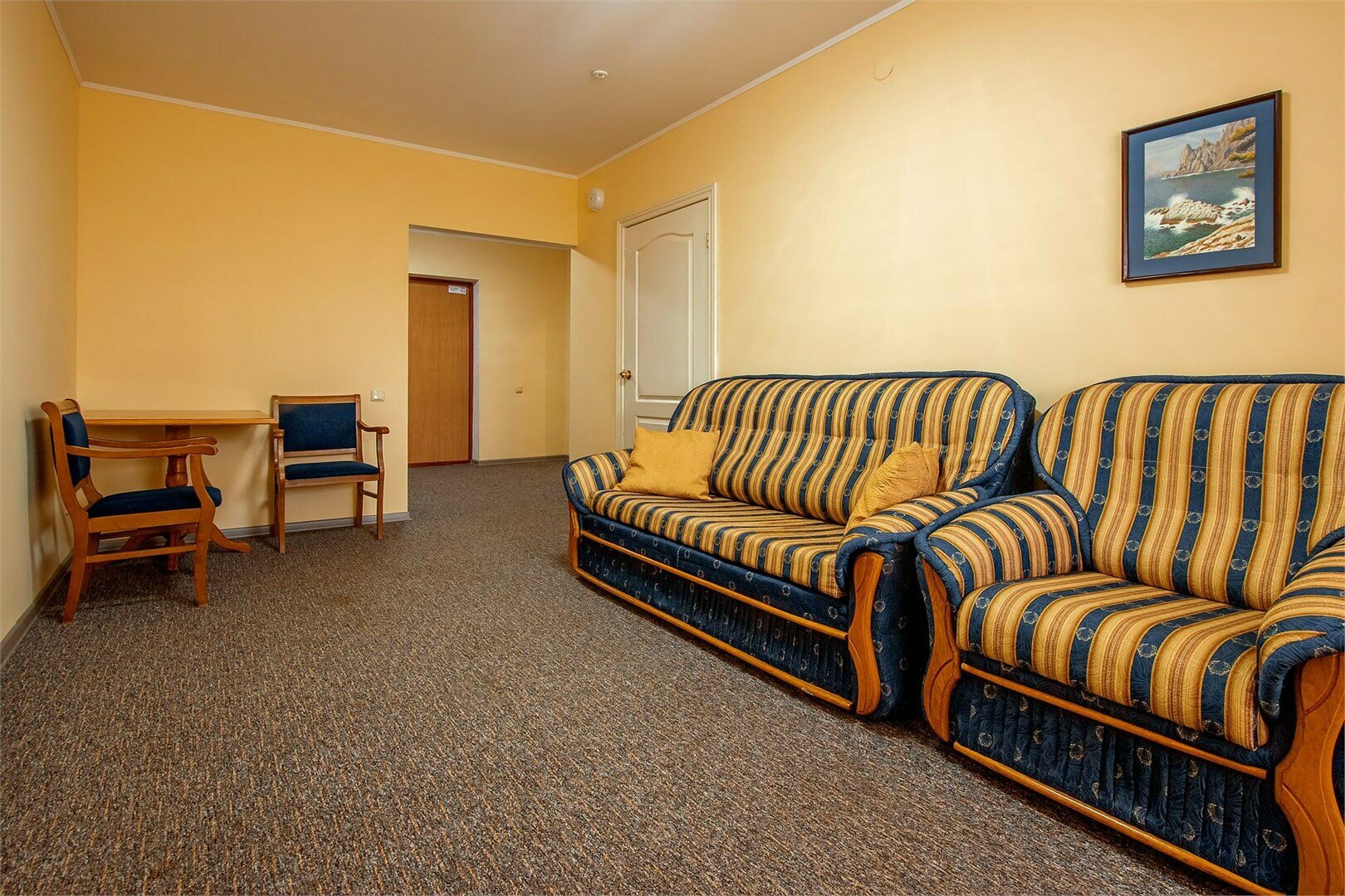 Двухкомнатный