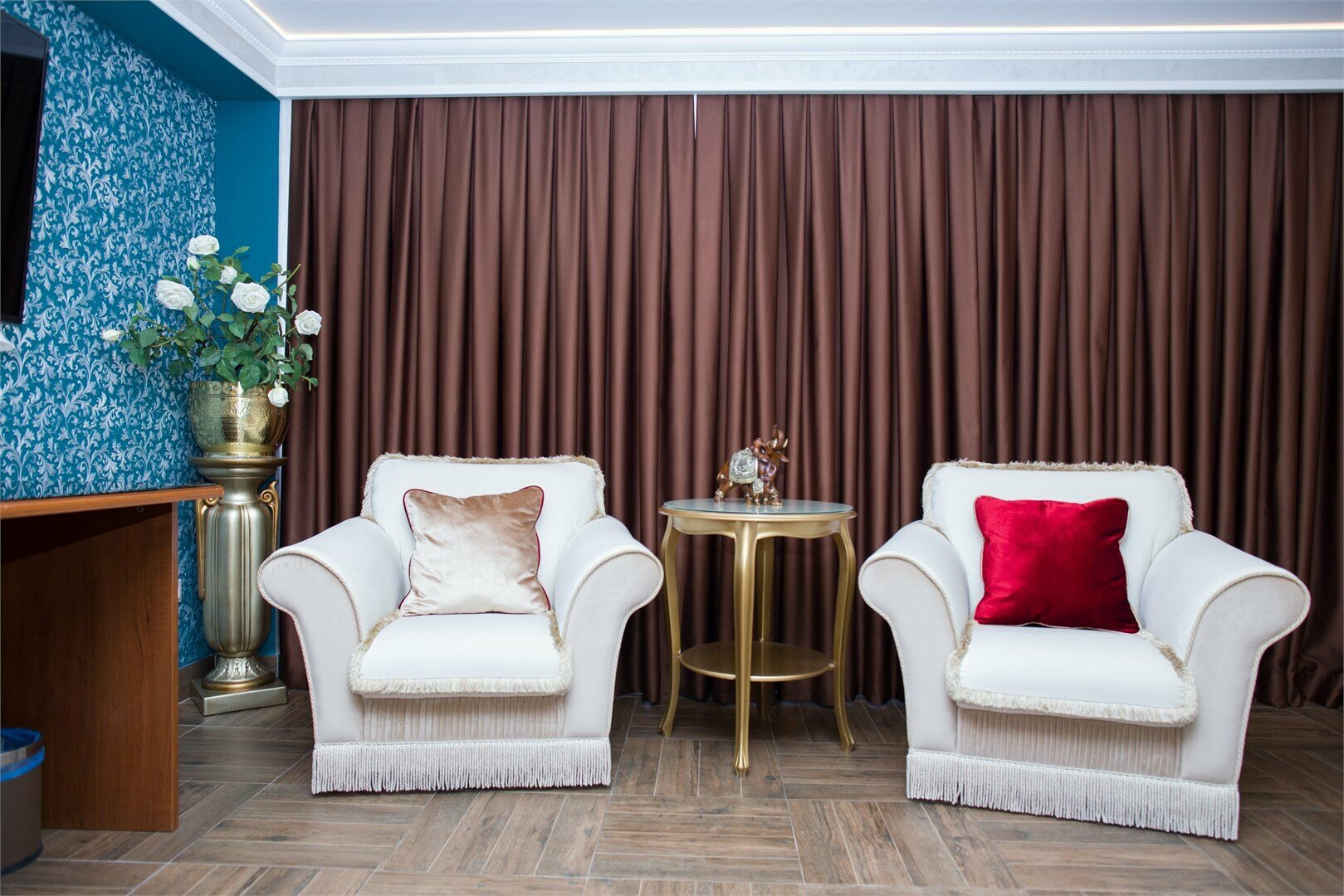 Номер ЛЮКС (double)