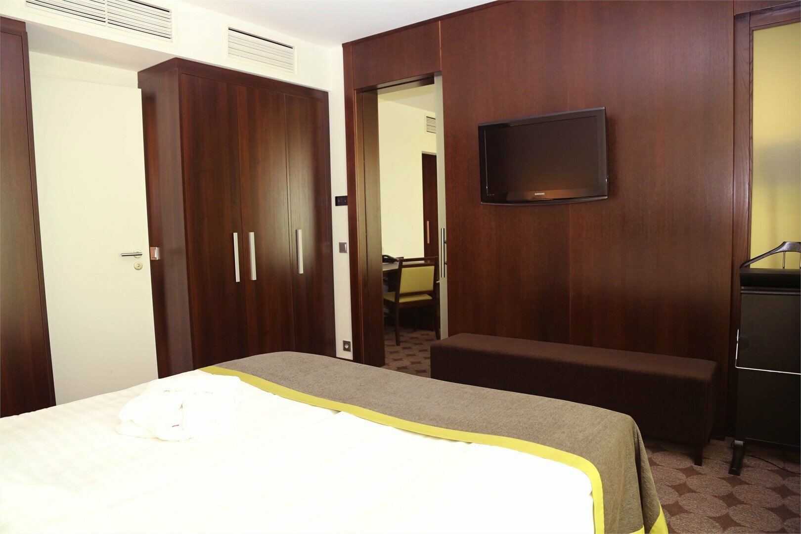 Суперлюкс с кроватью размера "king-size"