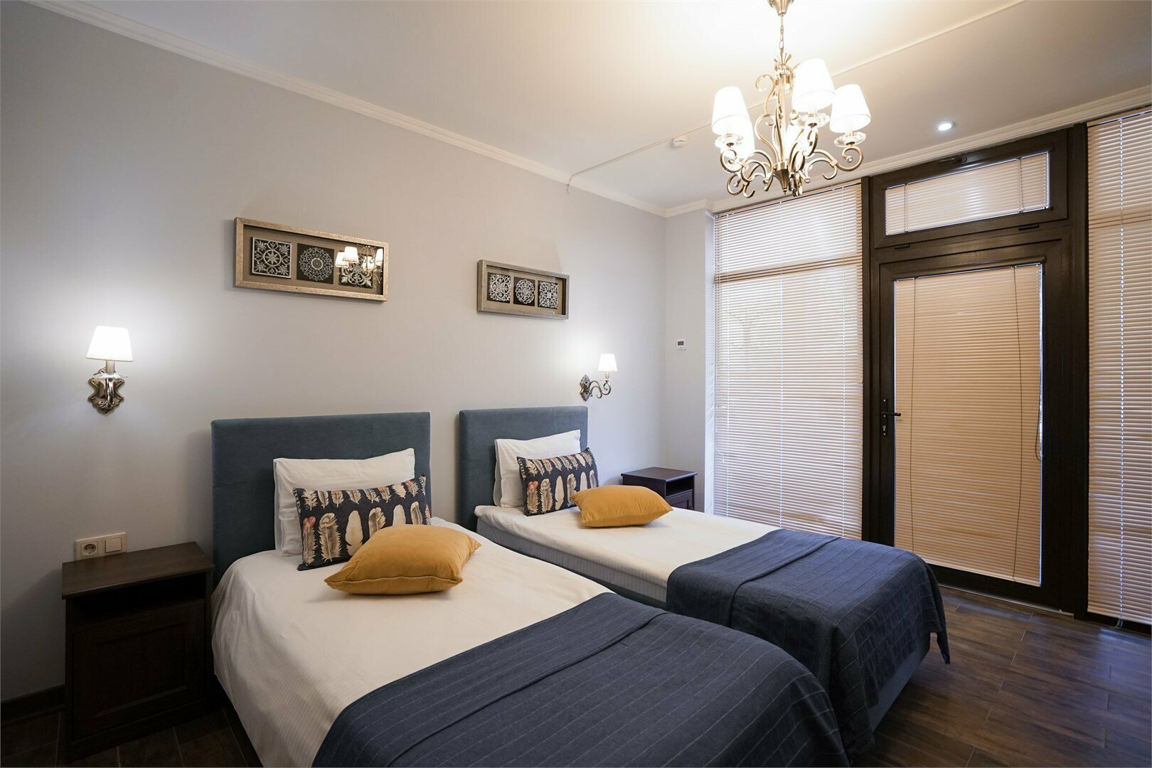 Standard Classic Terracce 13