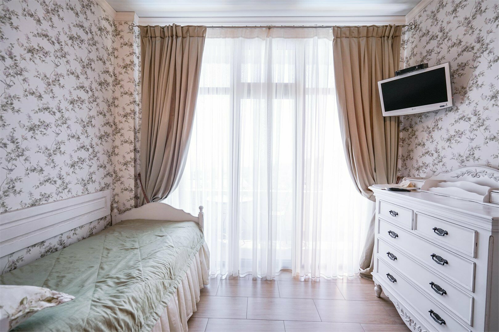 Standard Classic Villa 5 (Twin)