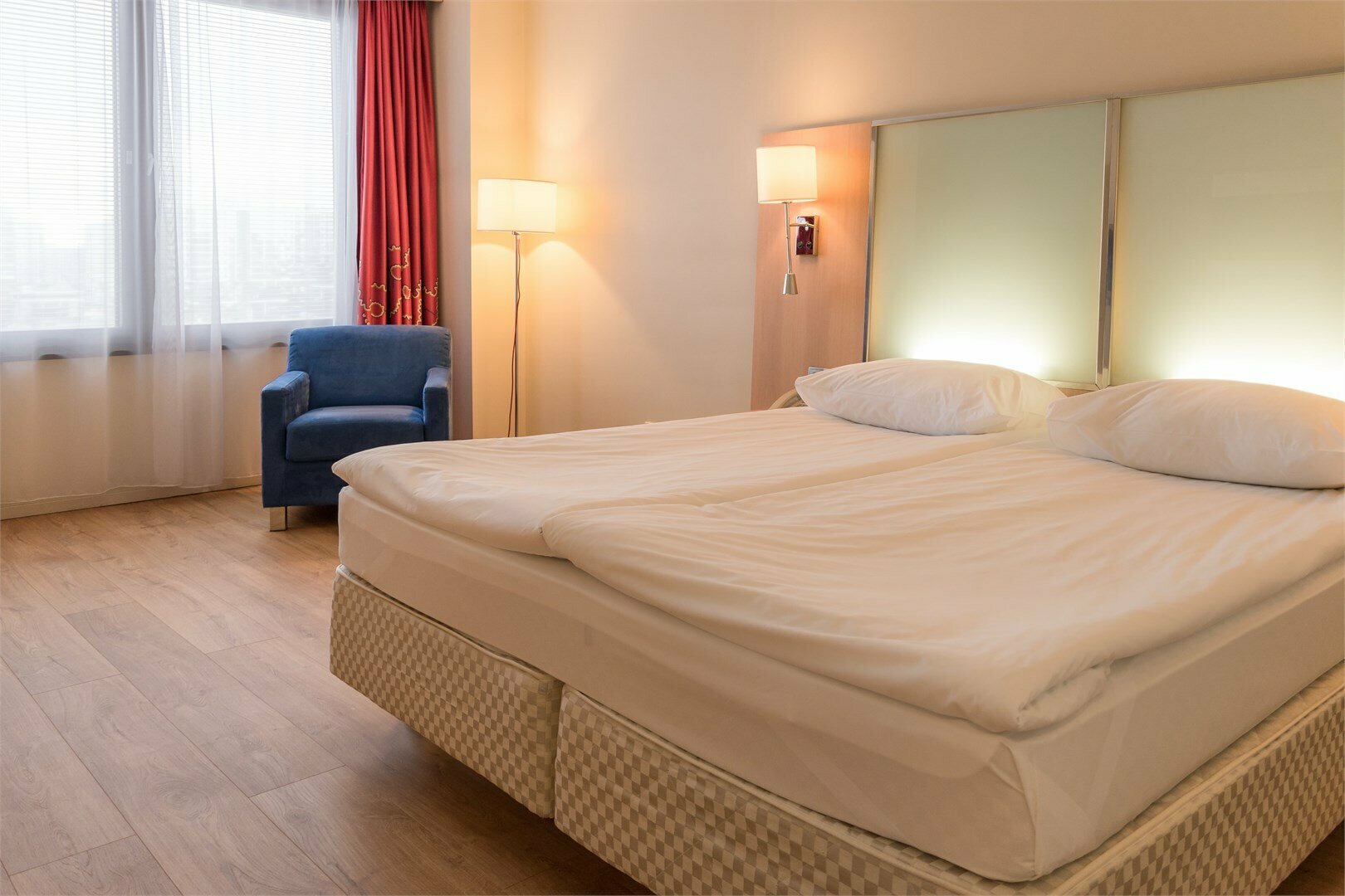 Полулюкс две раздельные кровати