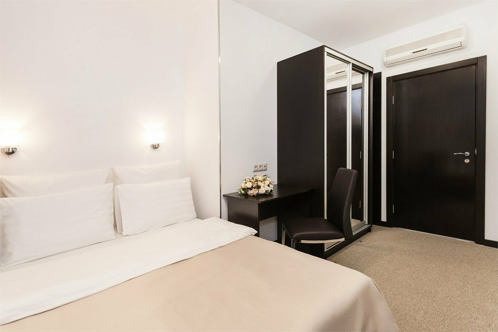 Комфорт-плюс с дополнительной кроватью