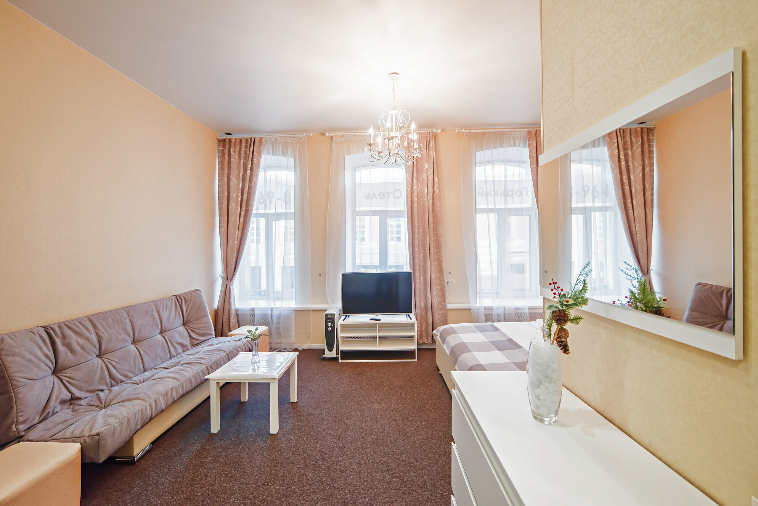 Улучшенный двухместный номер с 1 кроватью