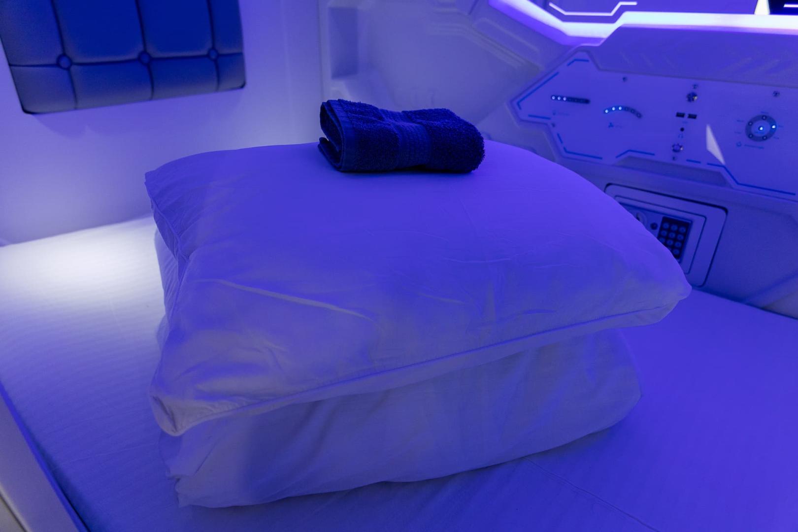 Женская капсула