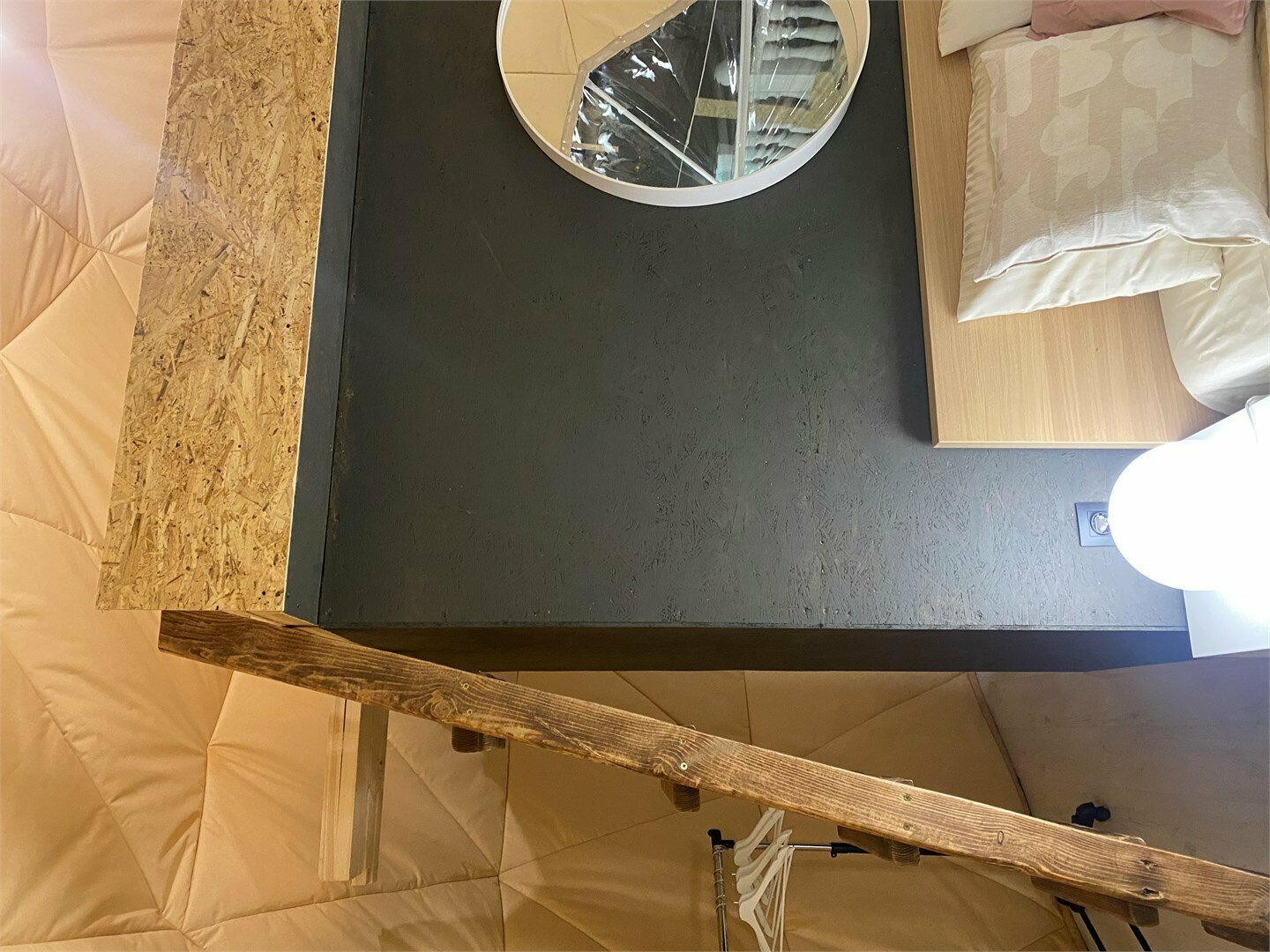 Панорамный номер-купол на террасе