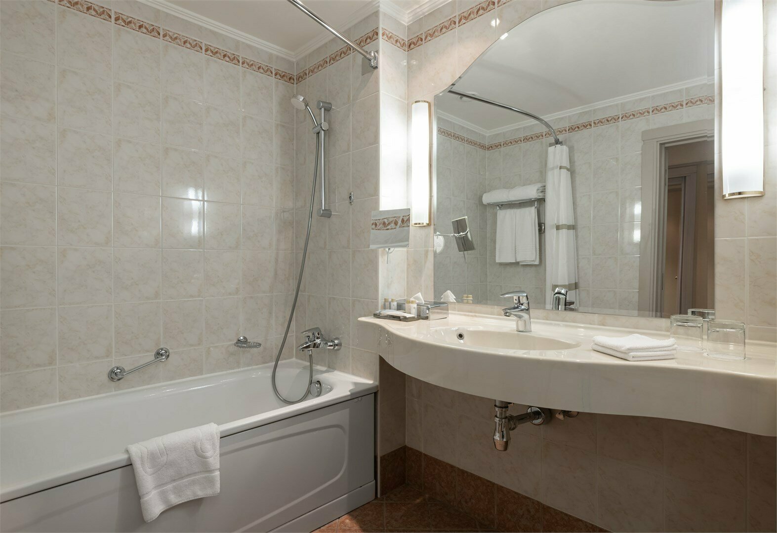 Делюкс, с двумя раздельными кроватями