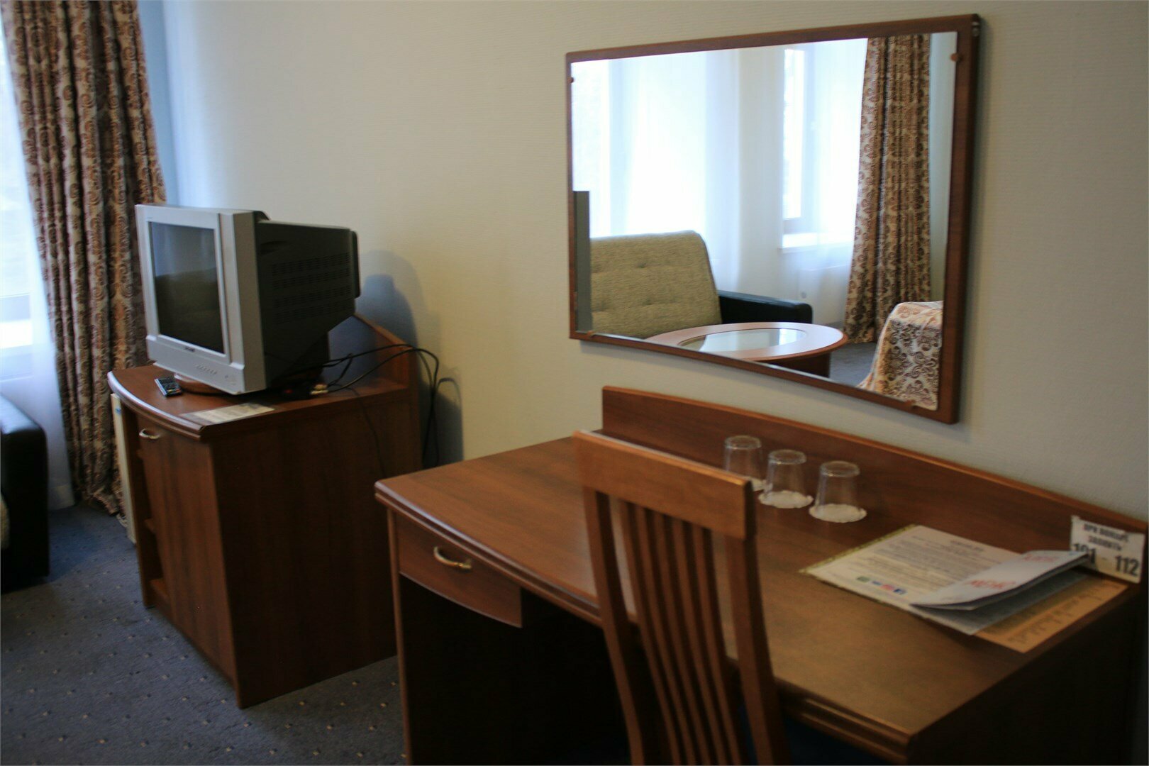 Улучшенный полулюкс