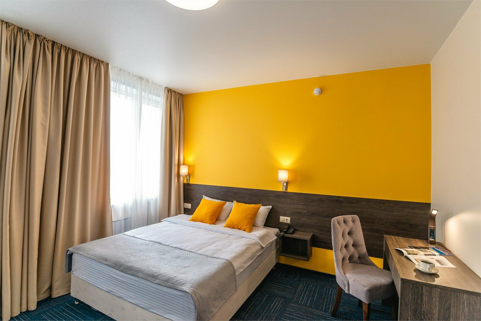 Улучшенный двухместный номер с 1 кроватью