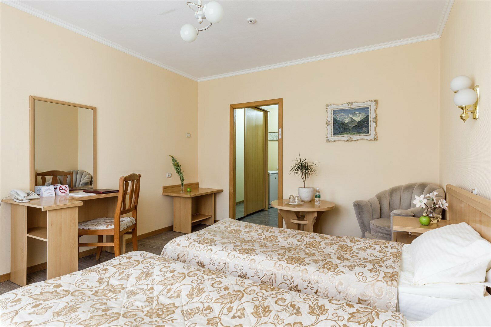 "СТАНДАРТ" (две раздельные кровати )