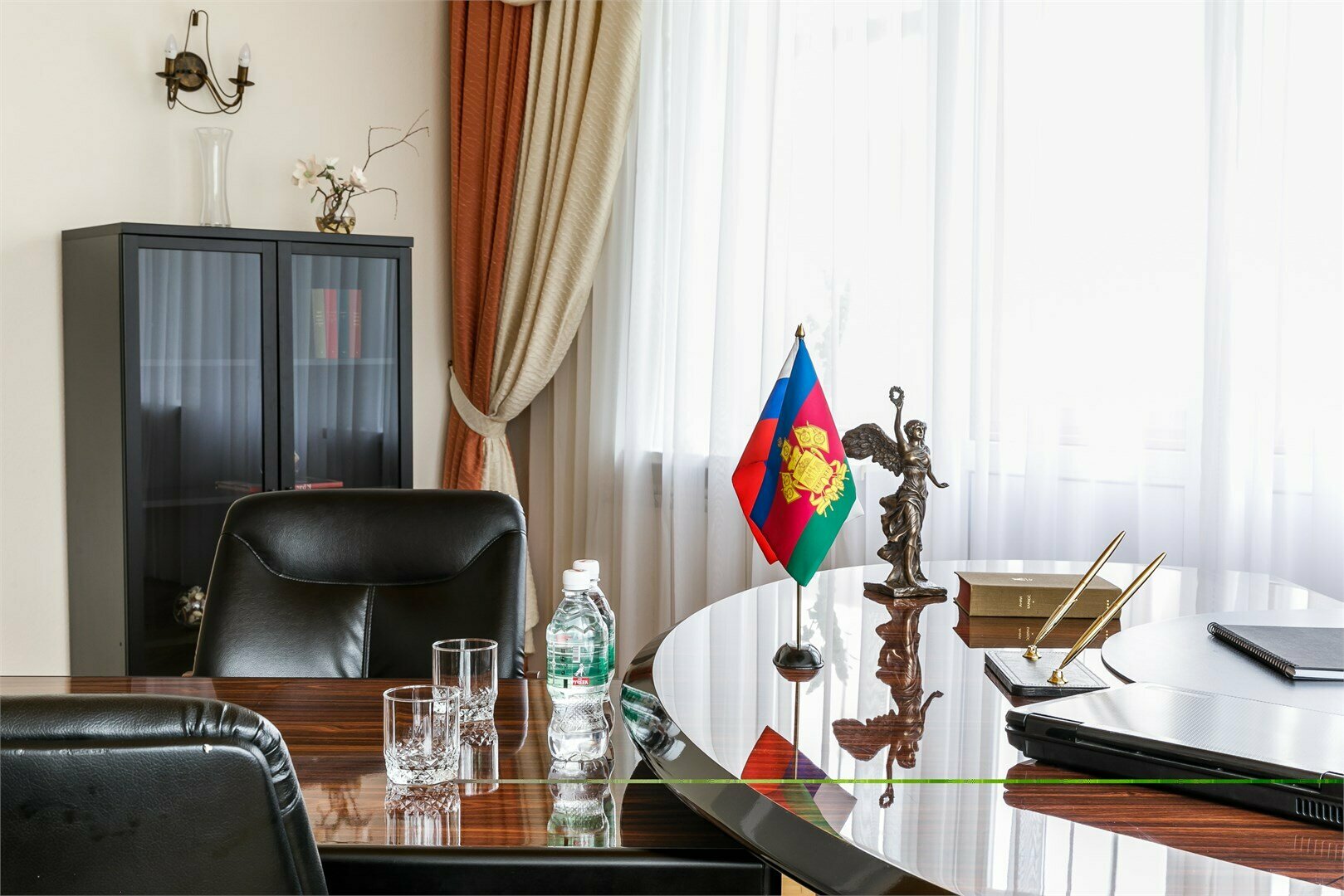 «Люкс-бизнес» трехкомнатный