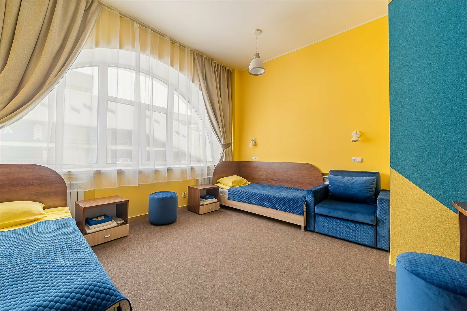 Стандартный номер эконом с односпальными кроватями