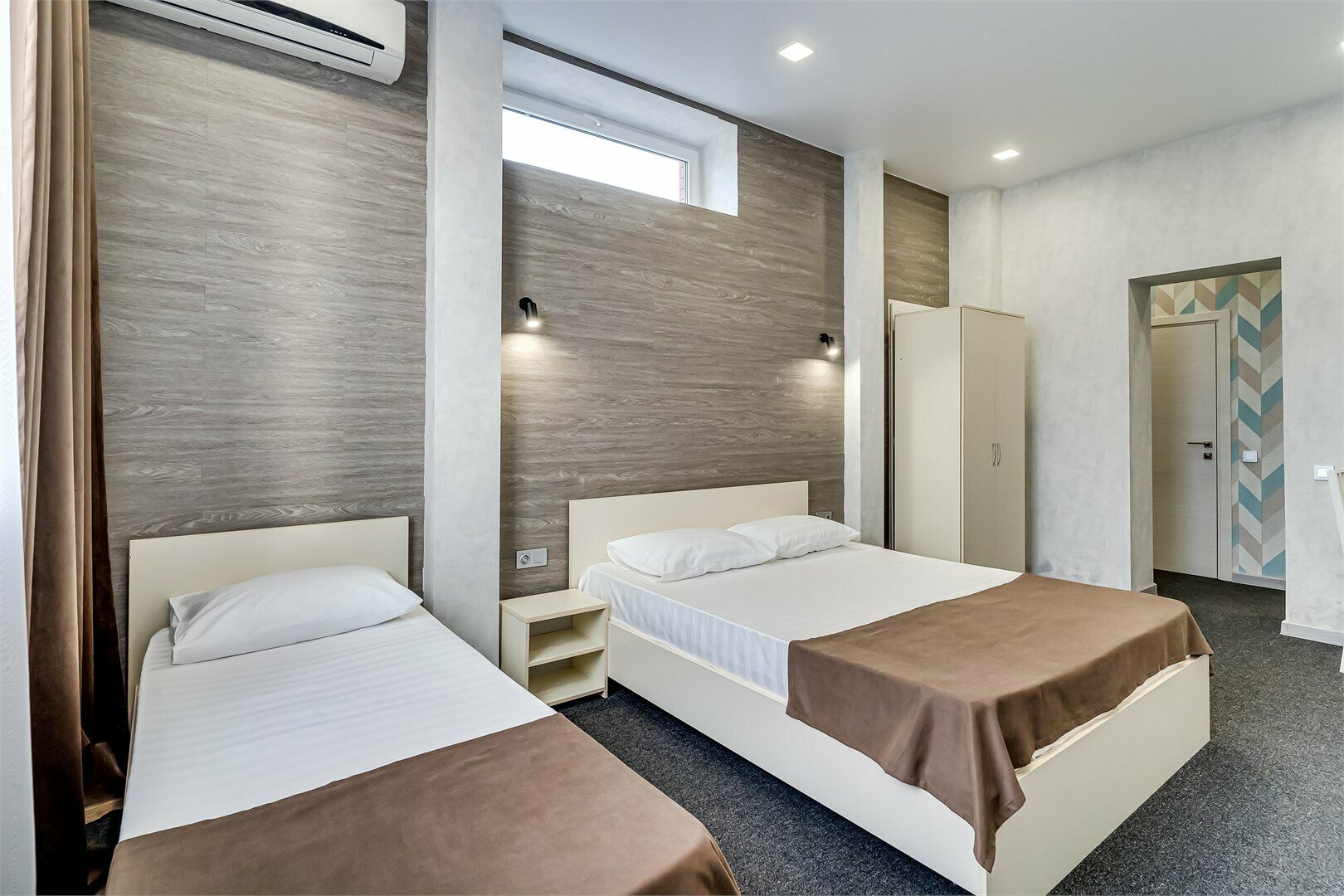 Улучшенный трехместный номер