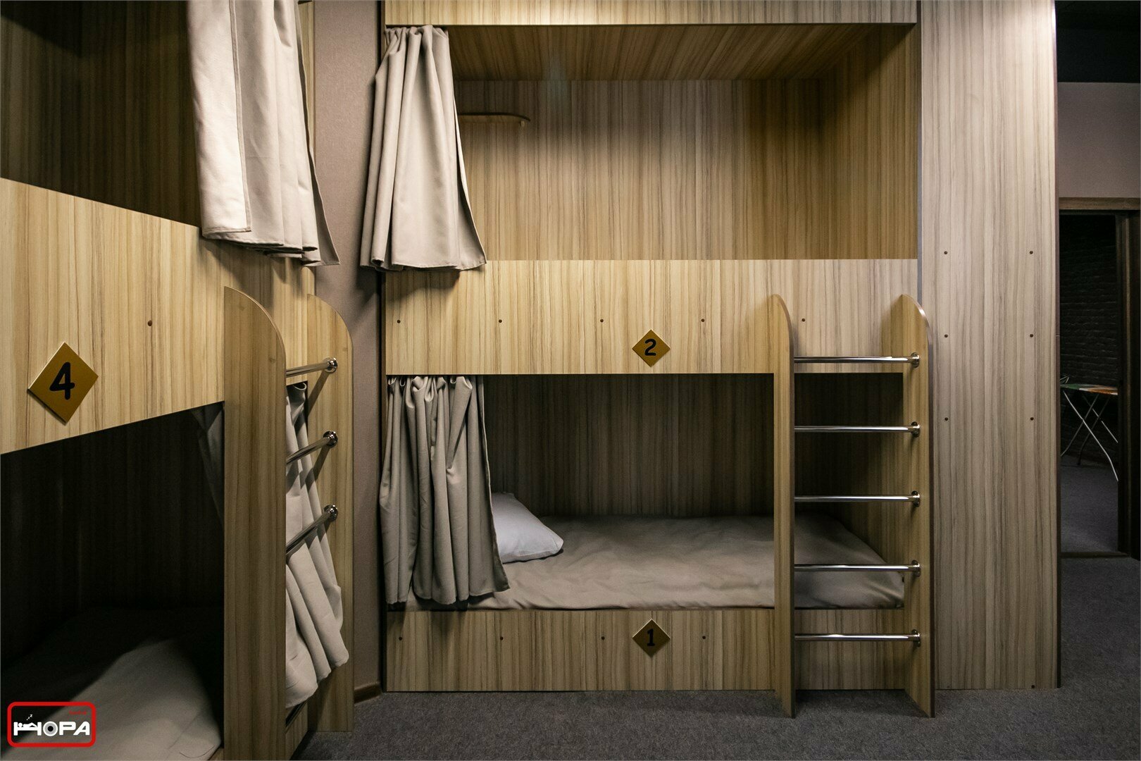 Восьмиместный женский номер