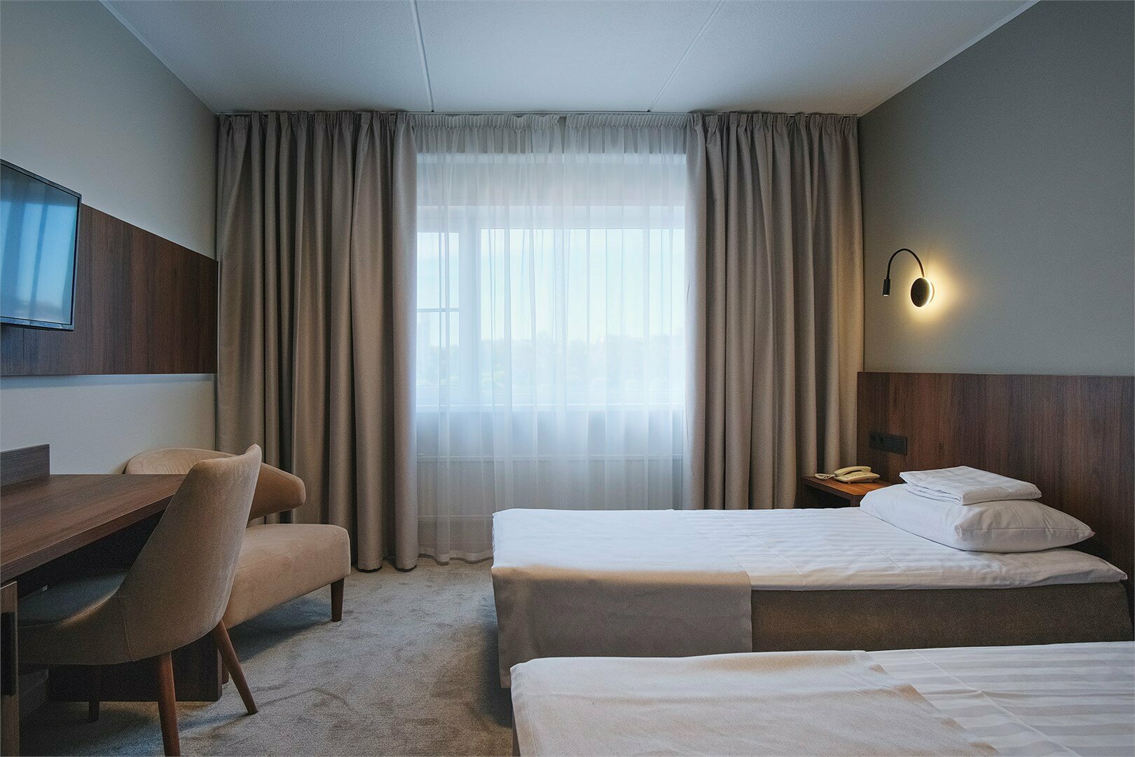 Улучшенный с видом на замок