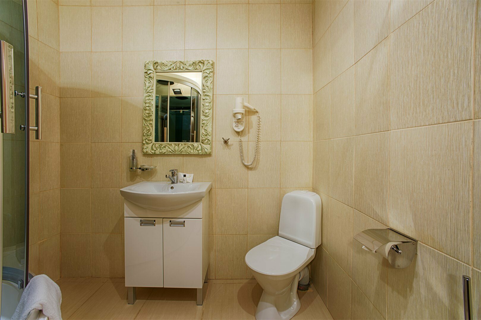 Стандартный номер с кроватью размера "queen-size"