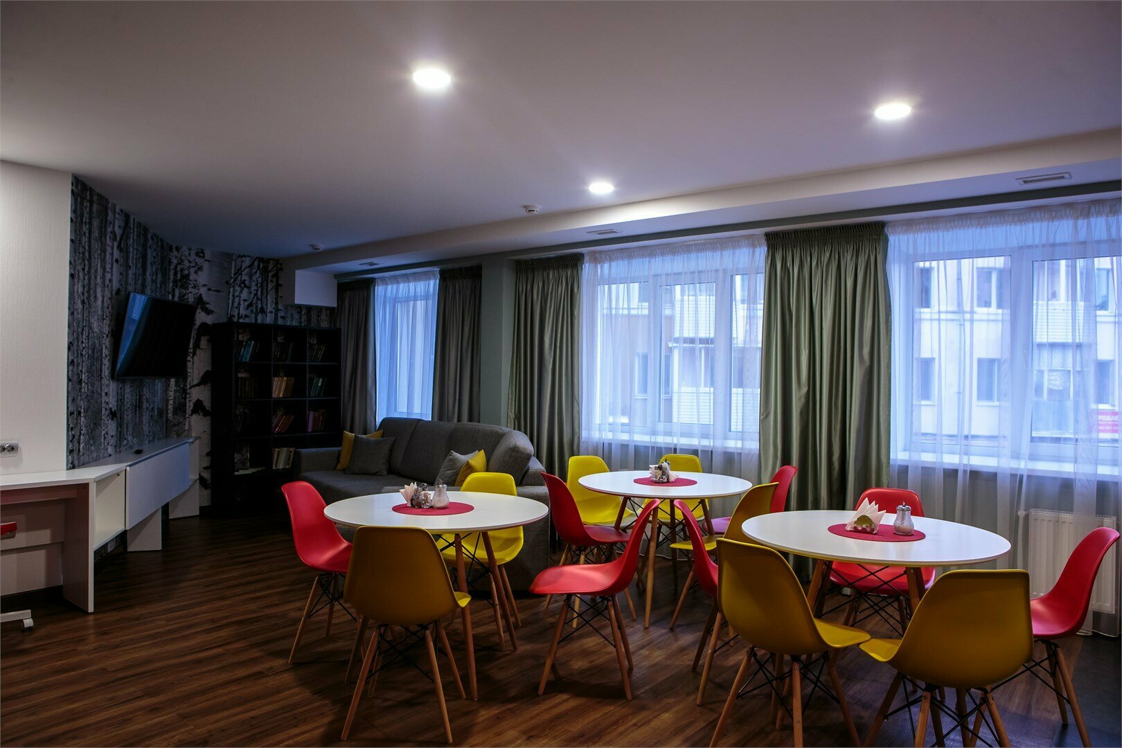 Кровать в общем 8-местном номере